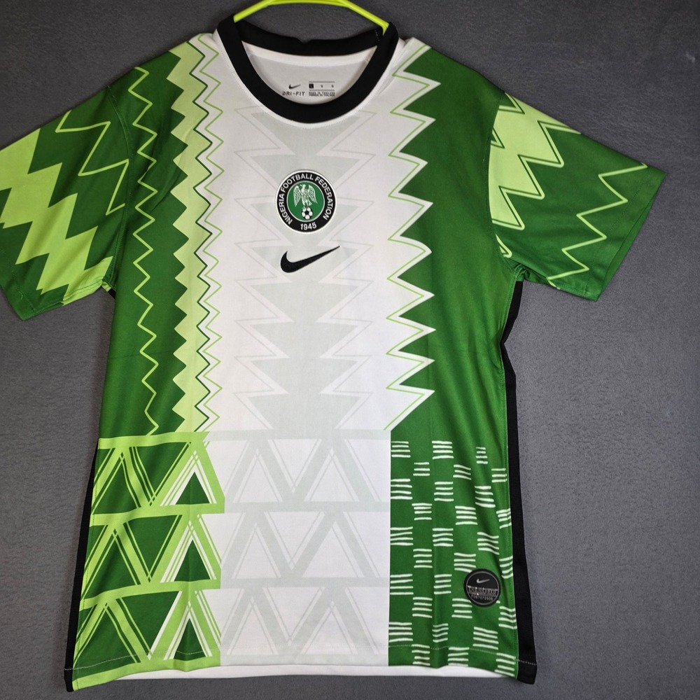 Nike Nigeria Soccer Jersey Mens Large Green White Zig Zag Pattern Dri-Fit